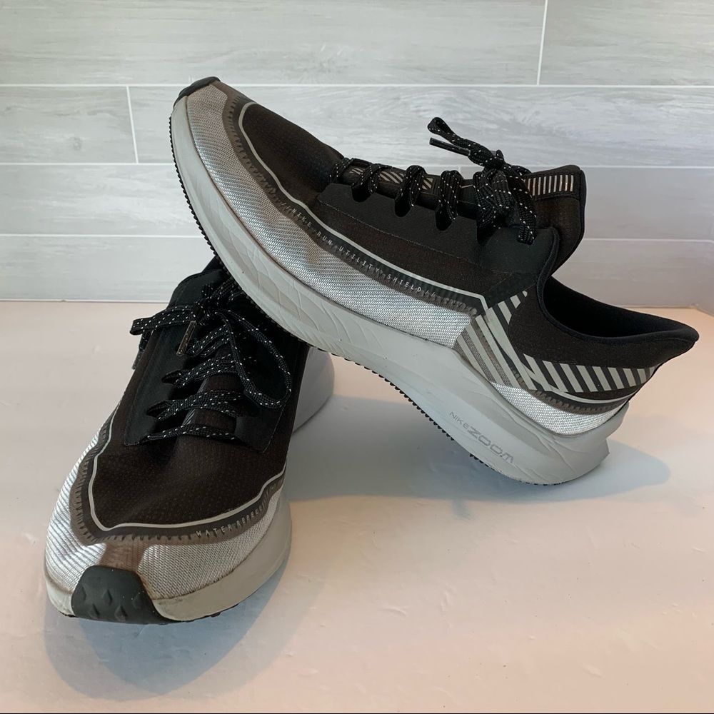 Nike Zoom Winflo 6 Shield Running 10